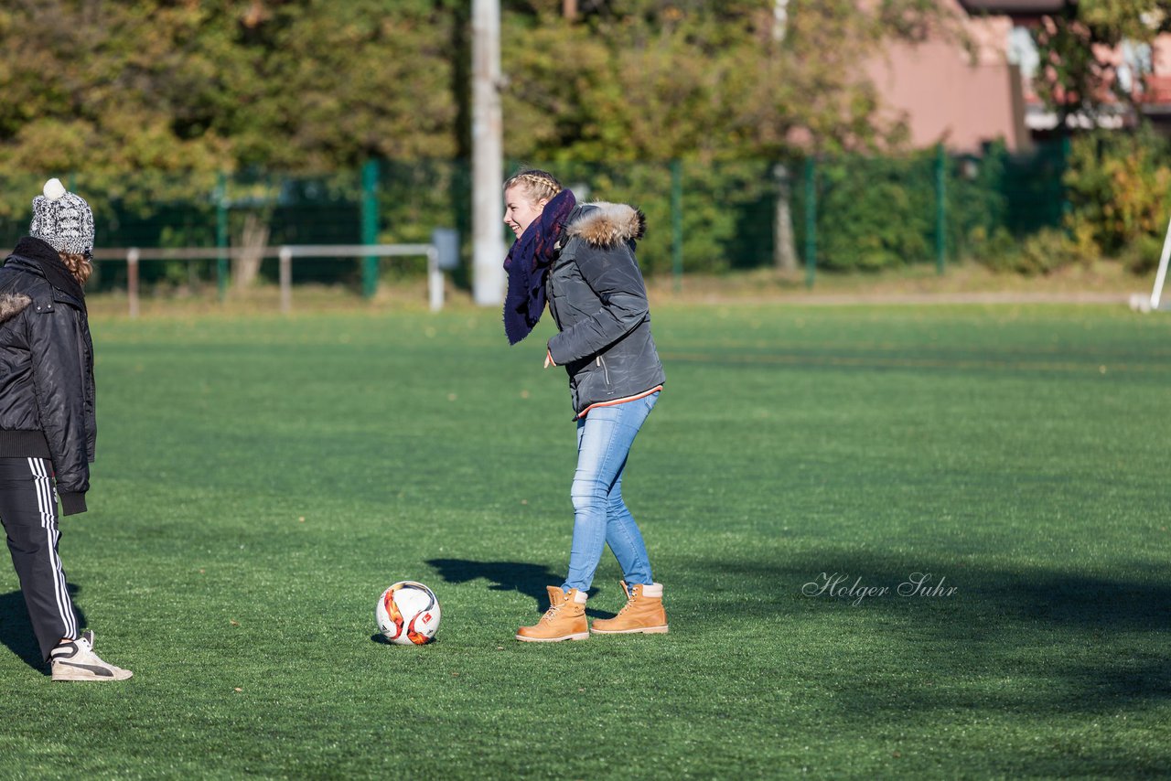 Bild 160 - Frauen SV Henstedt Ulzburg II - TSV Russee : Ergebnis: 6:0